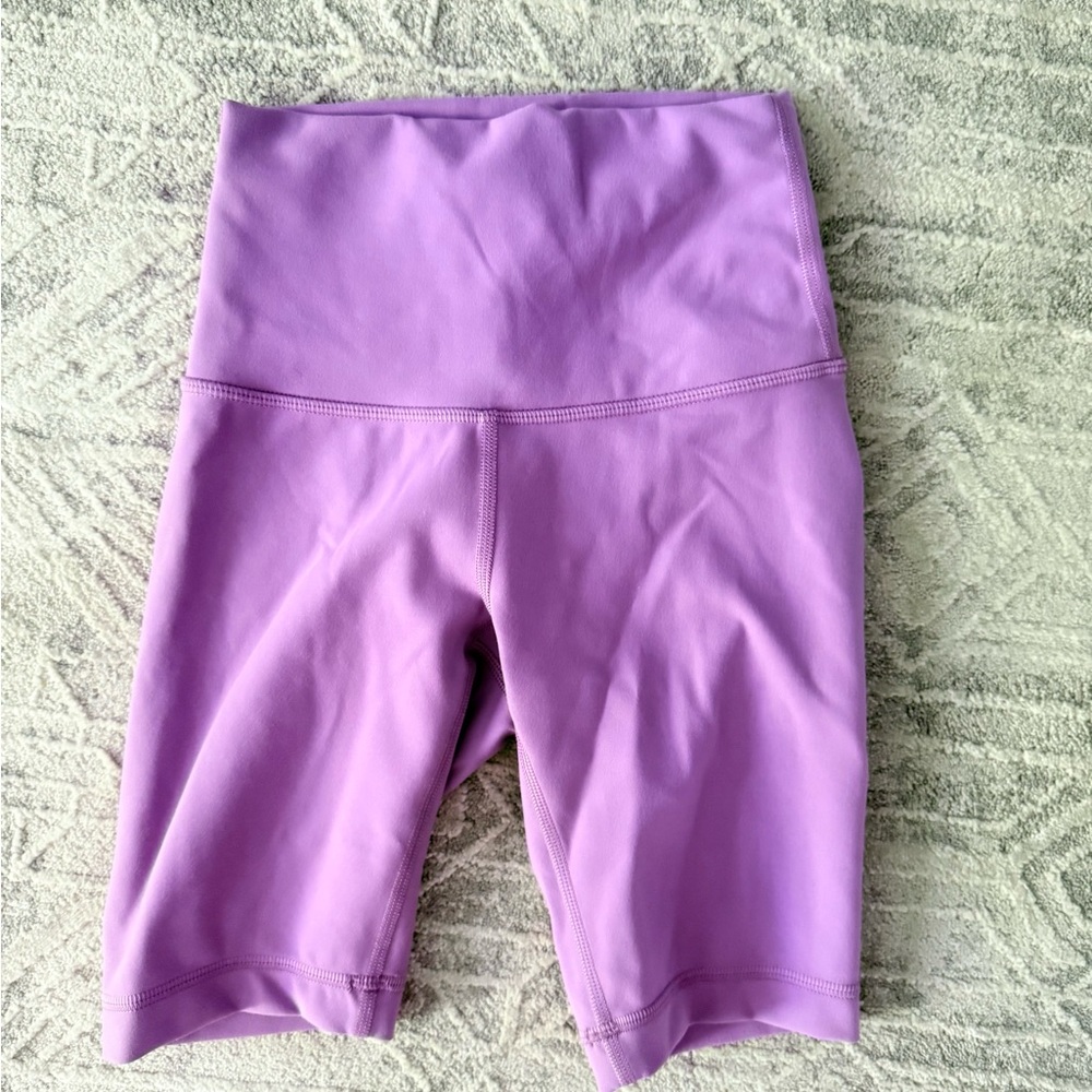 Womens Size 0 LULULEMON Wunder Train Biker Short Gym Workout Purple